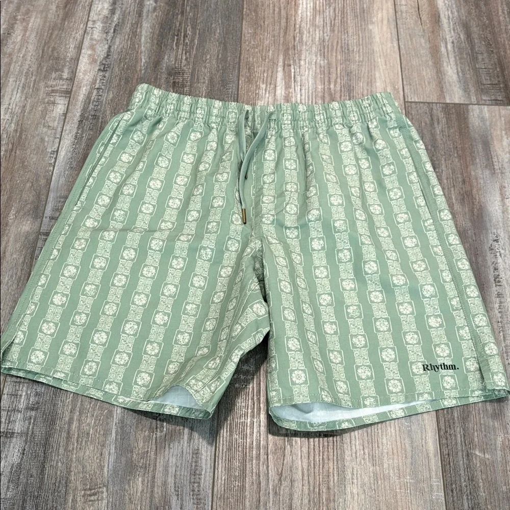 Rhythm tile stripe beach swim shorts size 30